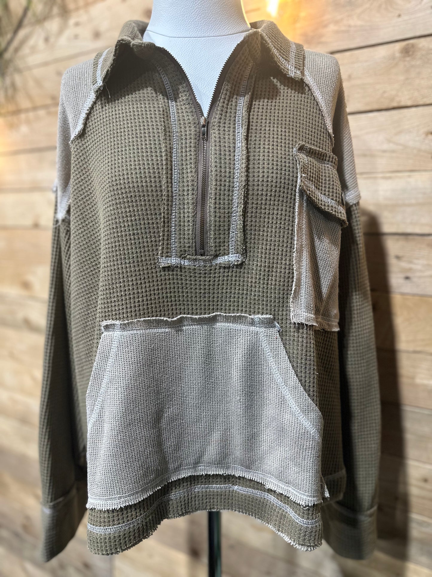 Kangaroo Pocket Top