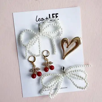 Solid Shoe Charms & Lace Sets