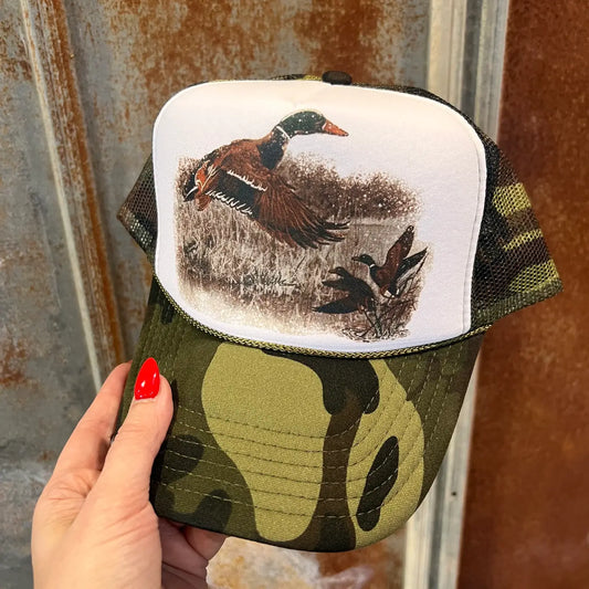 Retro Duck Trucker